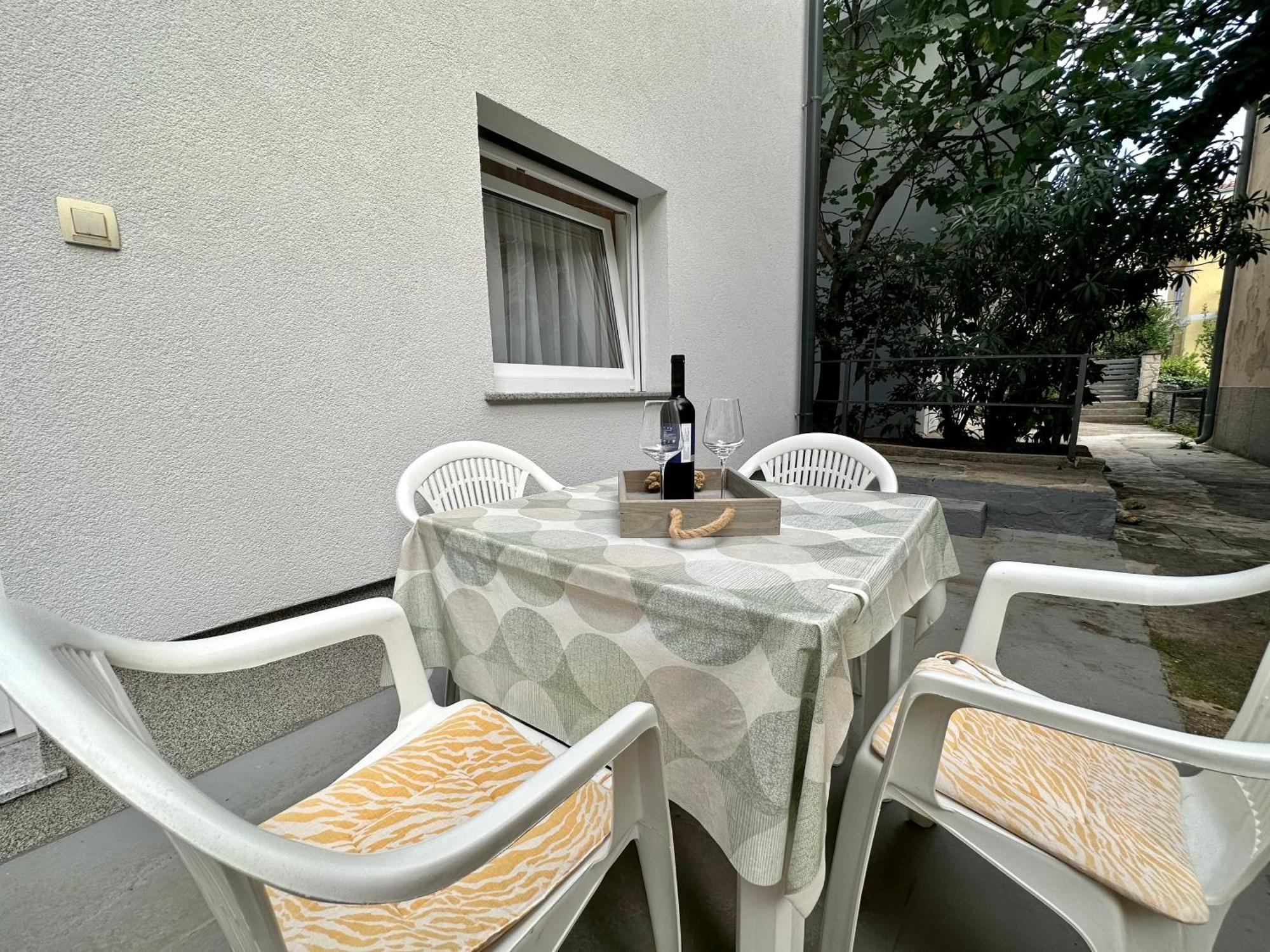Apartment Easy Dramalj