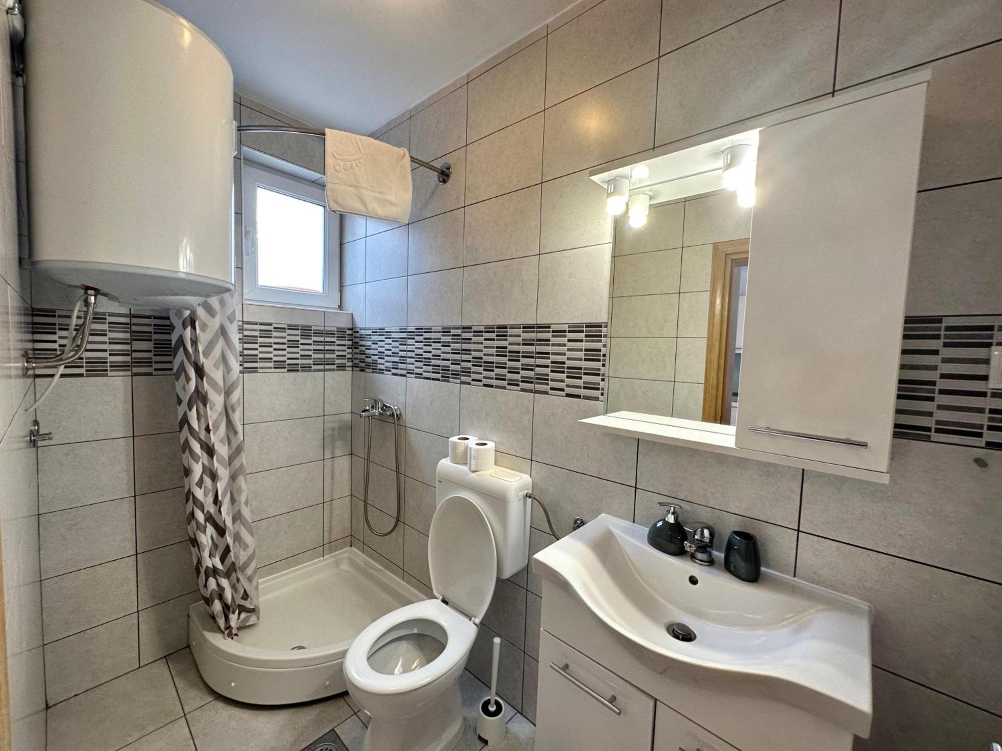 Easy Apartment